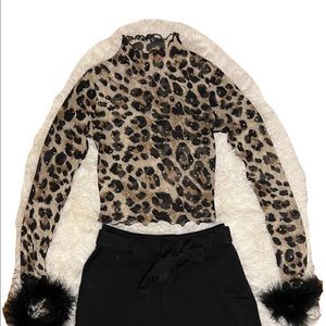 Fashion nova cheetah print crop top
